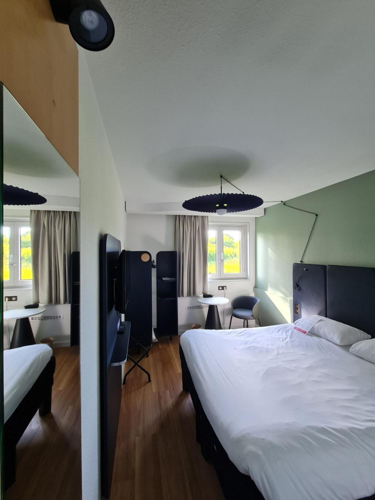 Ibis Vannes Exterior foto